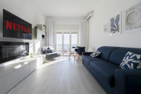Nuovo Appartamento sulla spiaggia con larga terrazza di 70 mq e posto auto privato Anzio